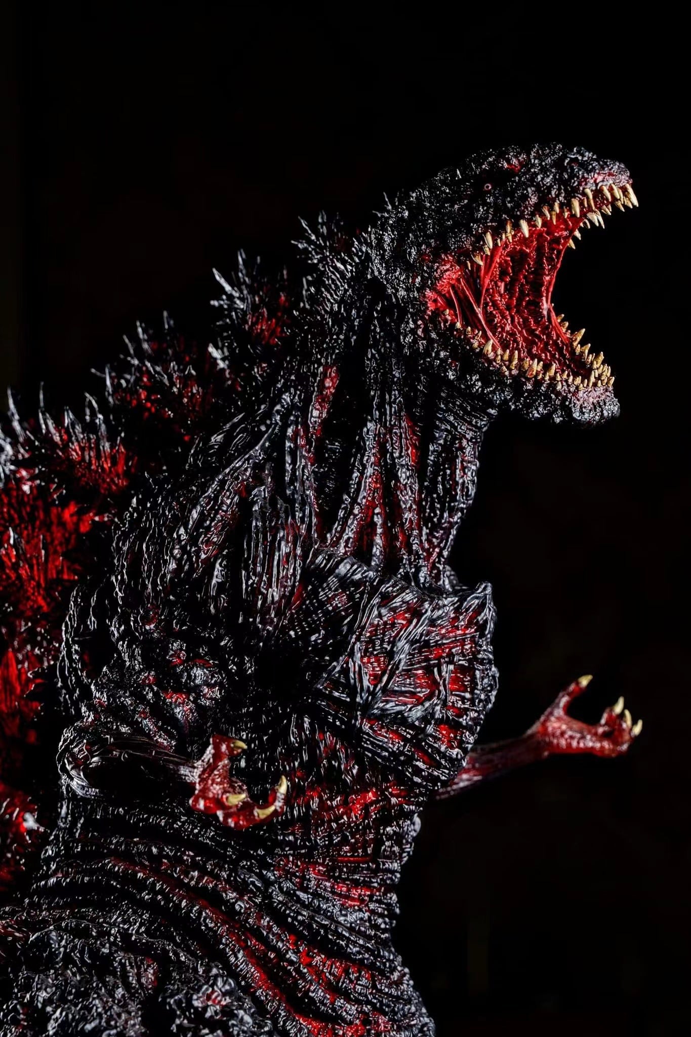 EZHobi Omega Beast Shin Godzilla Furious Red