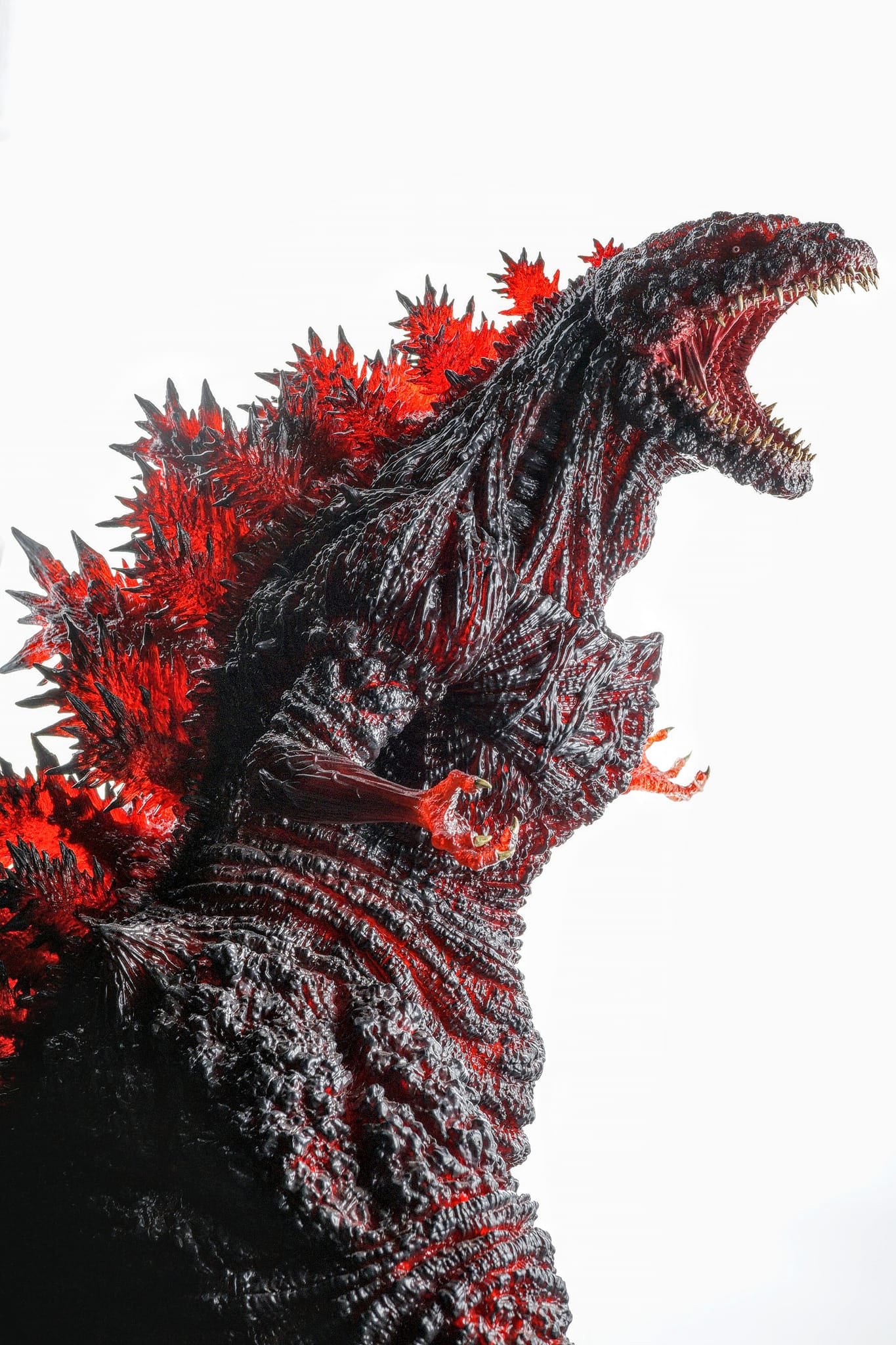 EZHobi Omega Beast Shin Godzilla Furious Red