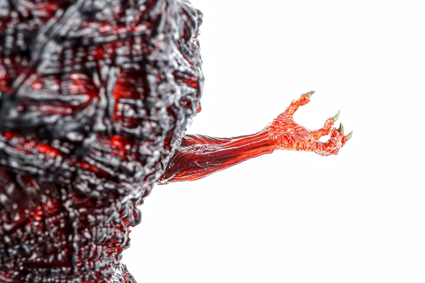 EZHobi Omega Beast Shin Godzilla Furious Red