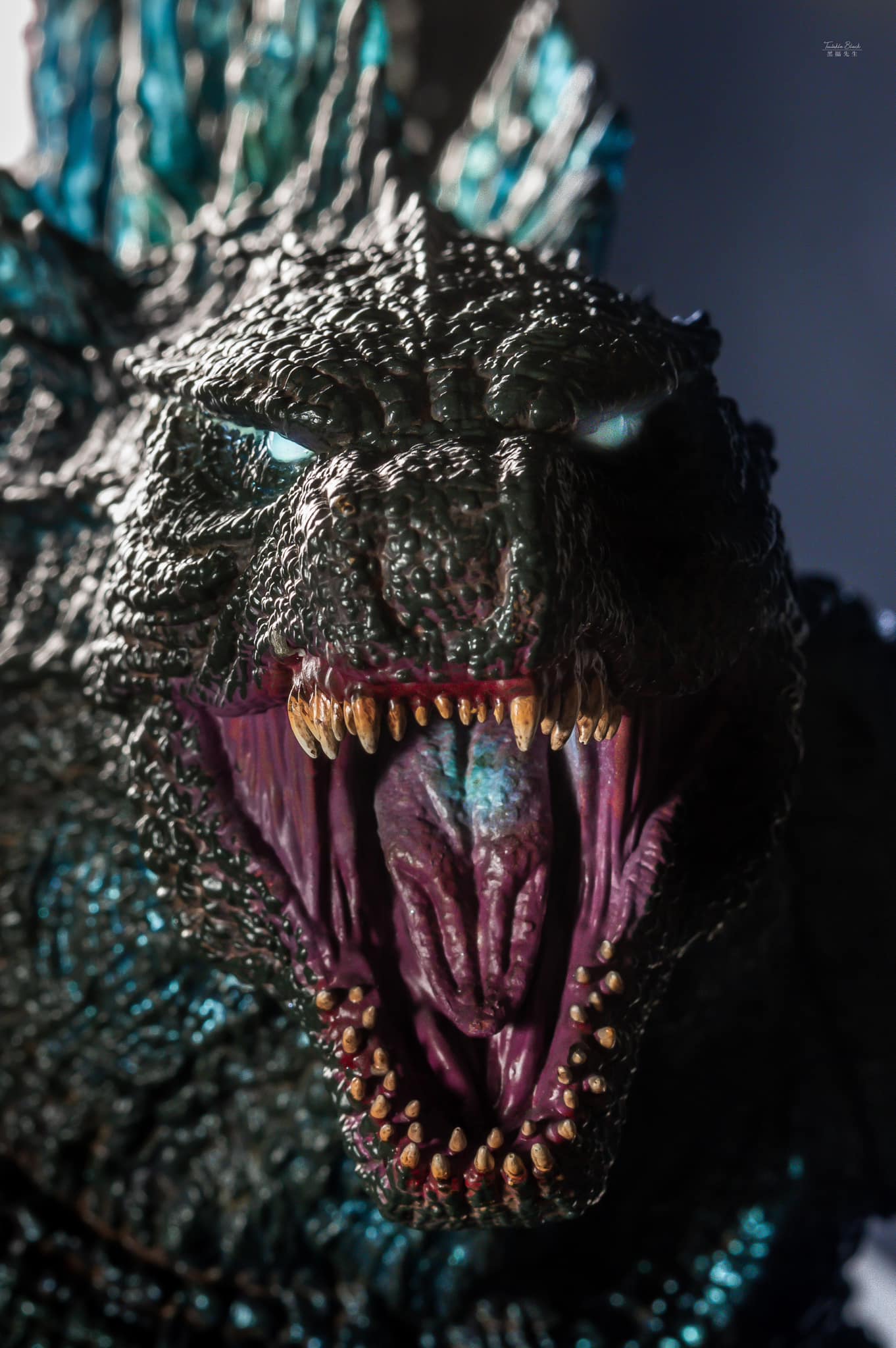EZHobi Omega Beast Godzilla 2019