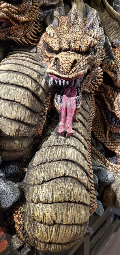 King Ghidorah Wall Breaker Giant 3D Display