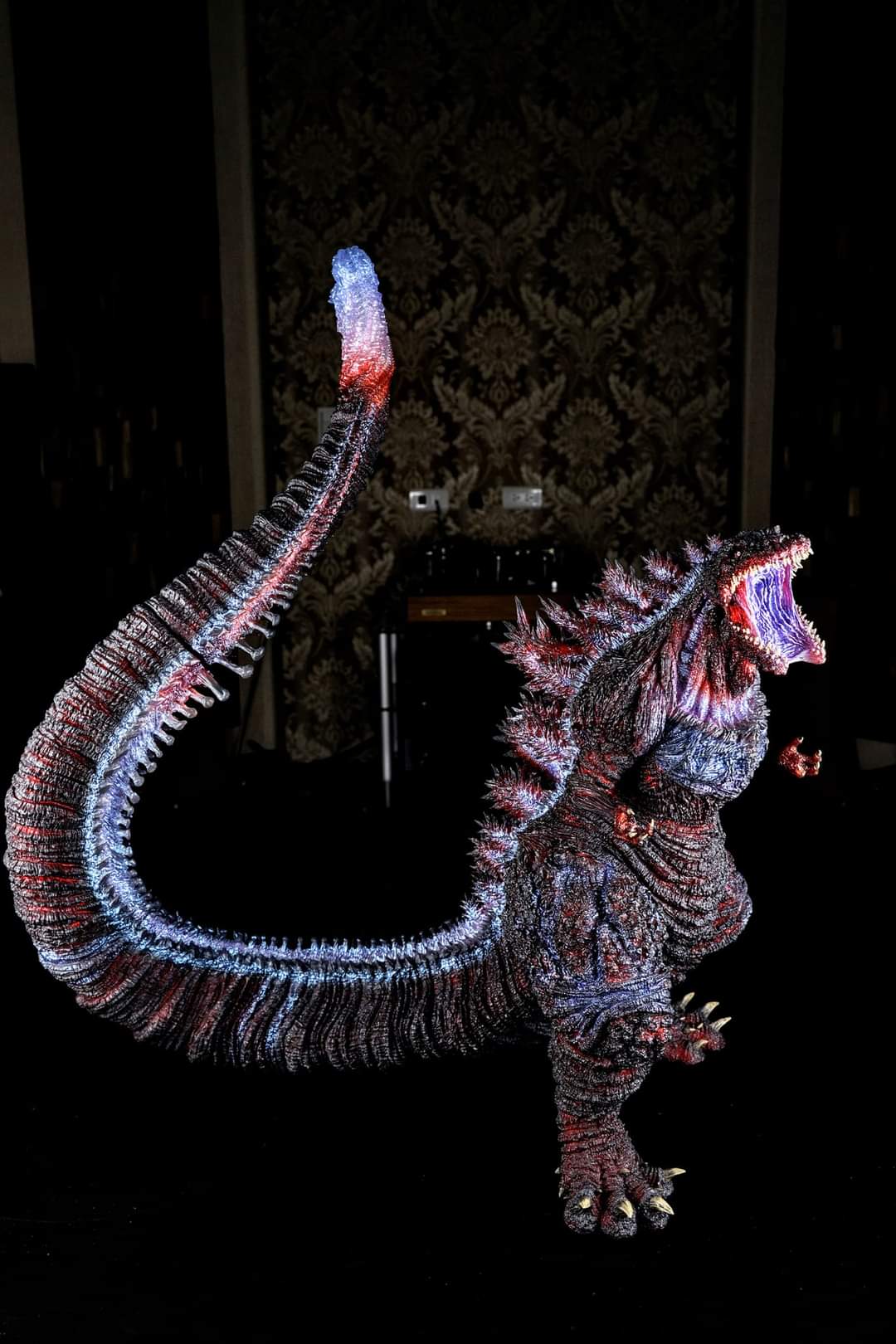 EZHobi Omega Beast Shin Godzilla Heat Raising Version