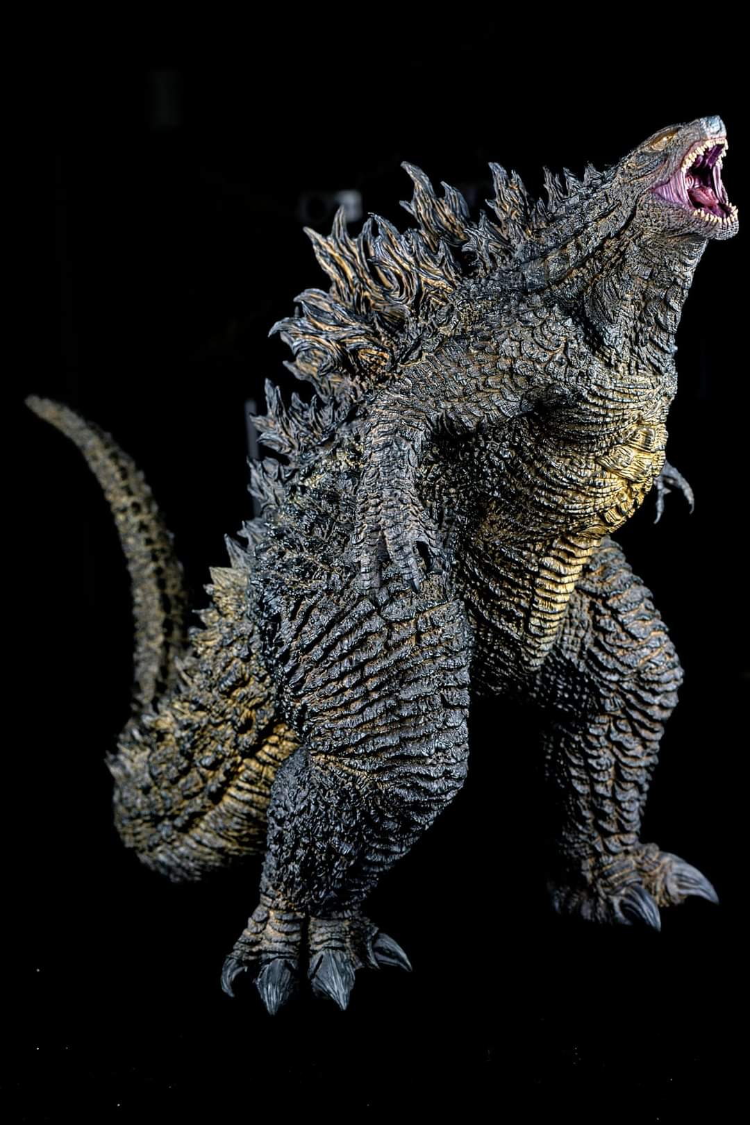 Alpha Kaiju Godzilla 2021 Classic External