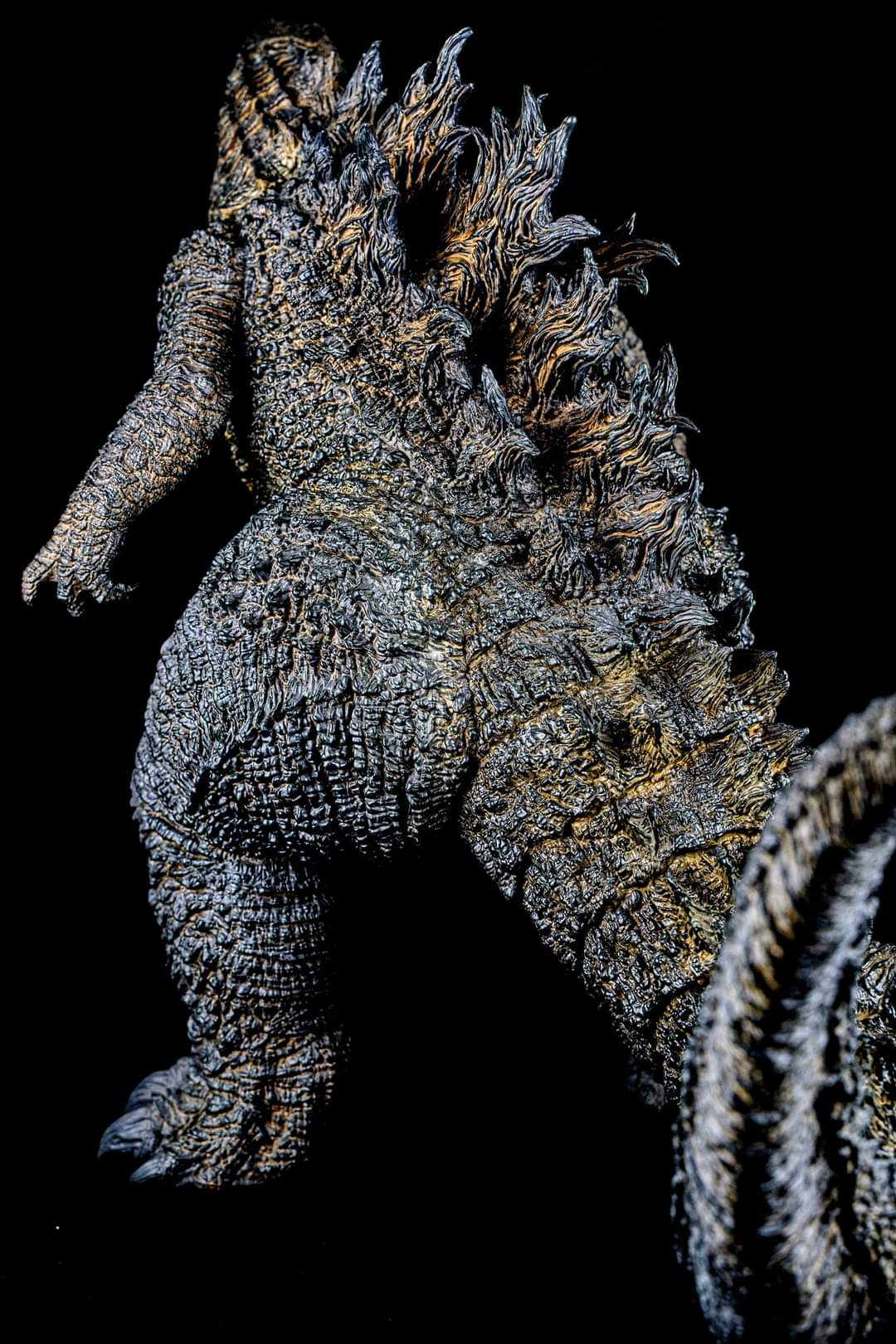 Alpha Kaiju Godzilla 2021 Classic External