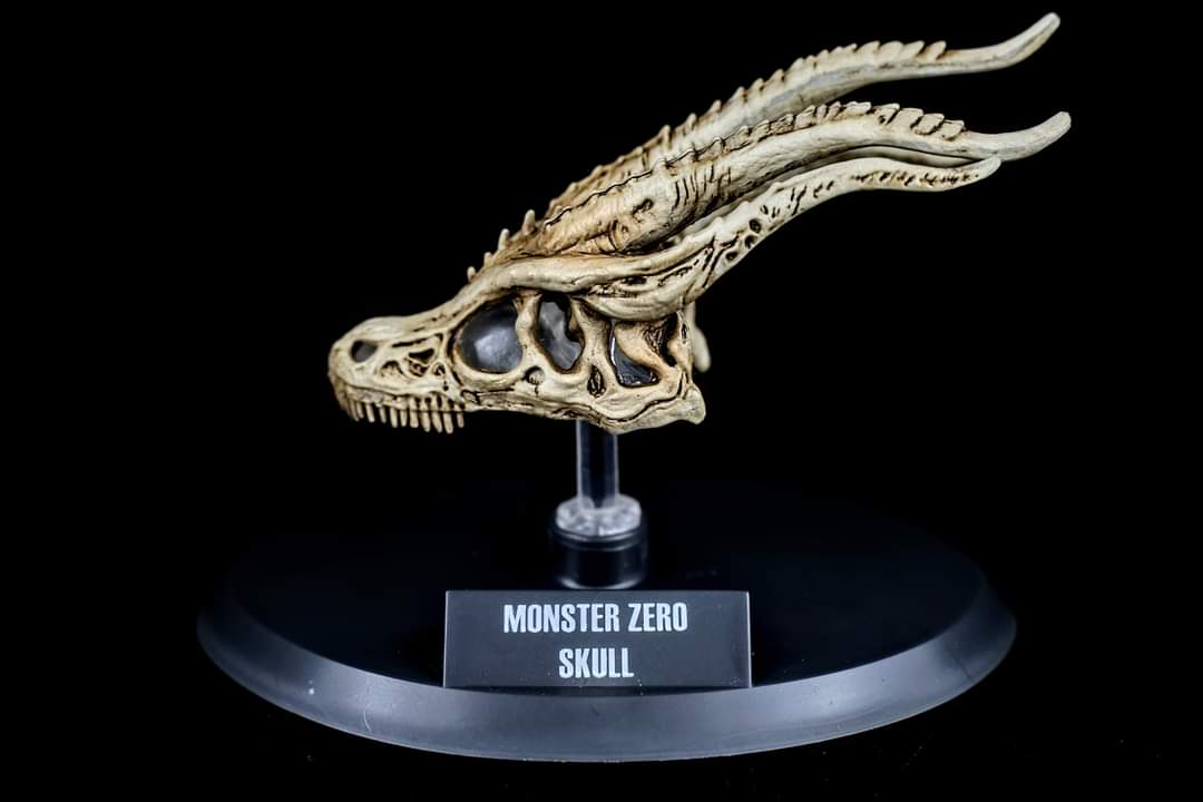 Alpha Kaiju Godzilla 2021 Classic External