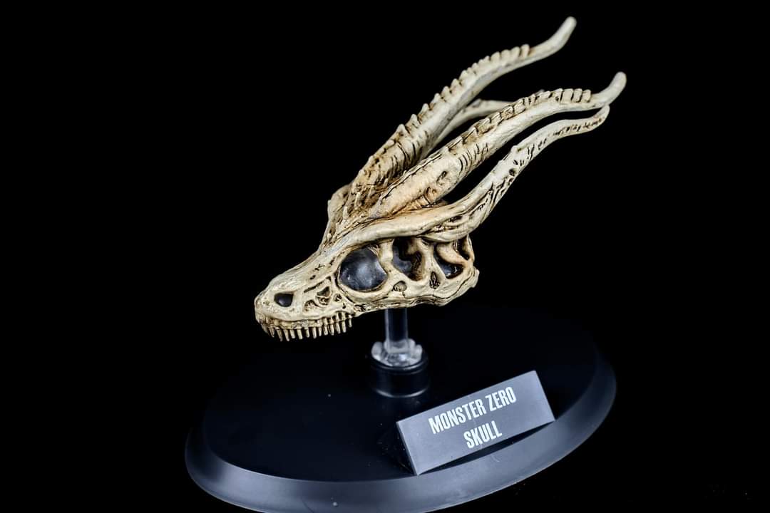 Alpha Kaiju Godzilla 2021 Classic External
