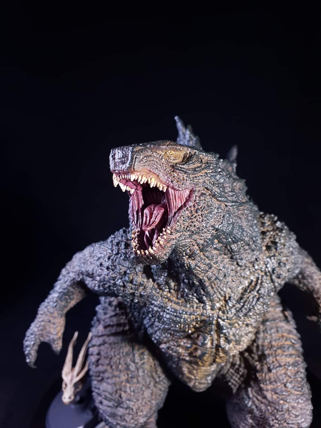 Alpha Kaiju Godzilla 2021 Classic External