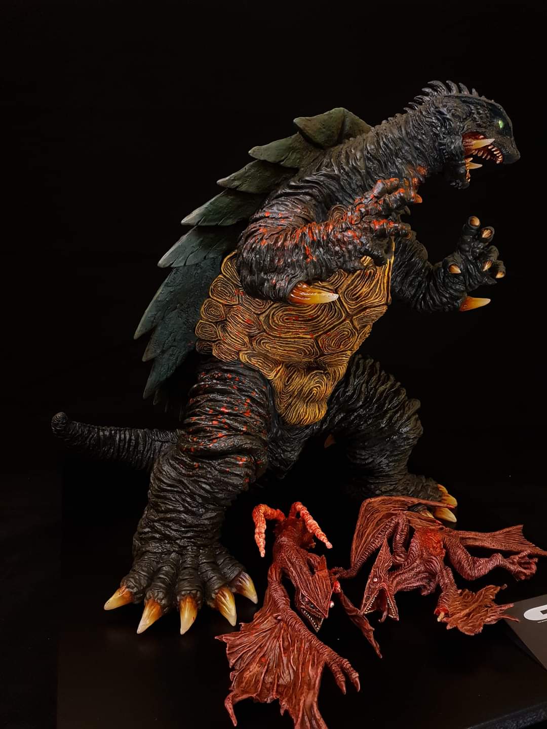 EZHobi Omega Beast Gamera 1999