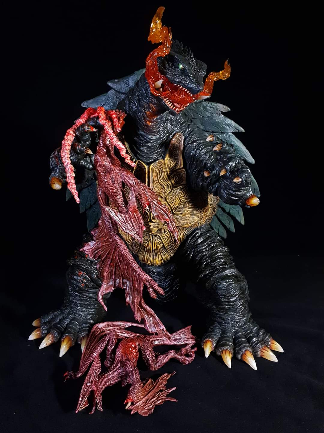 EZHobi Omega Beast Gamera 1999