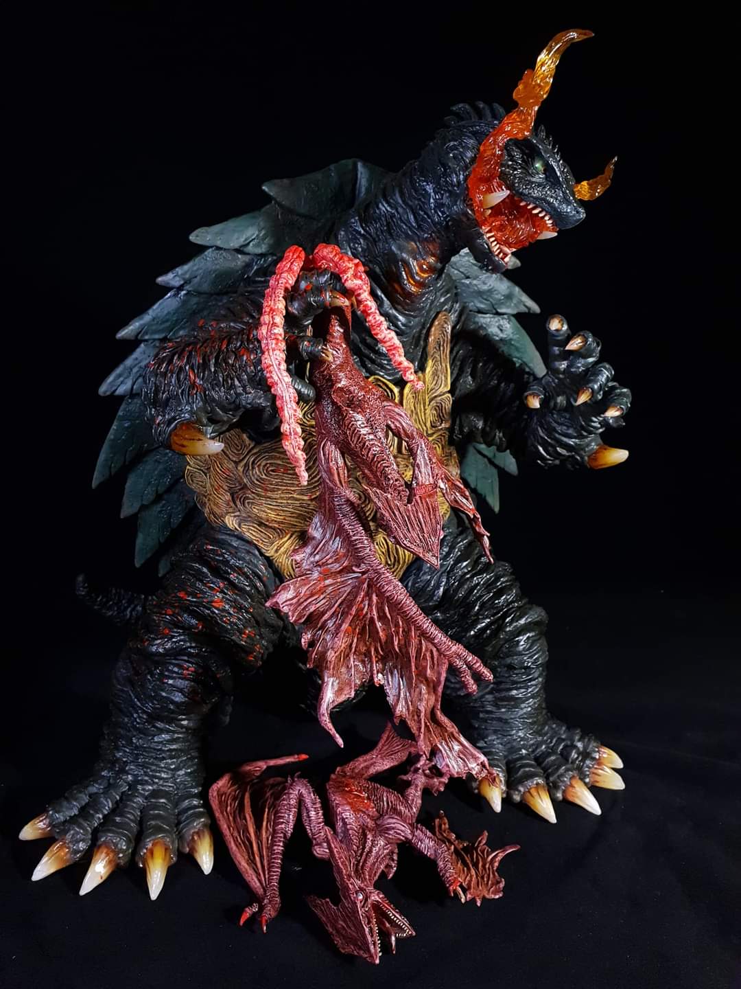 EZHobi Omega Beast Gamera 1999