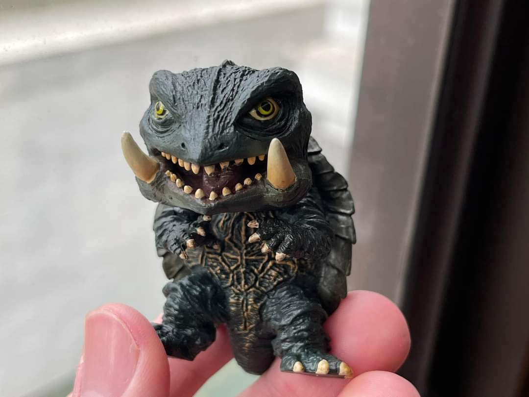EZHobi Eggmon Gamera Box of 18 including secret figures