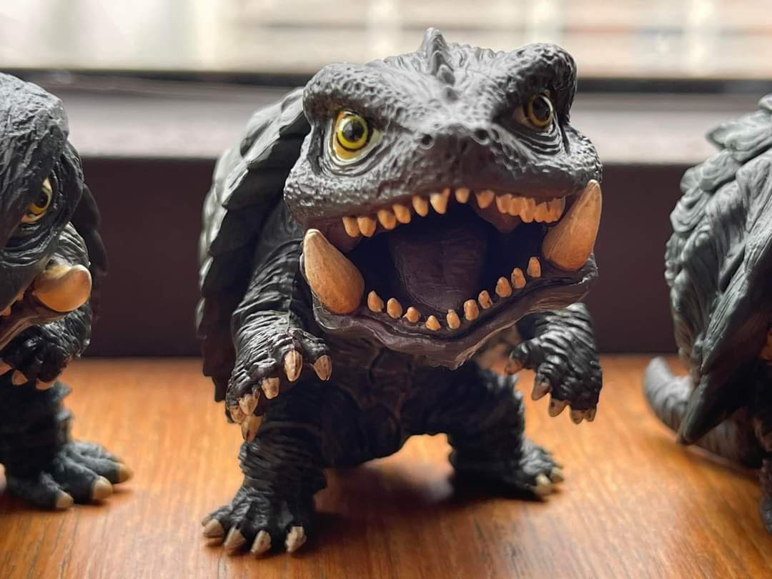 EZHobi Eggmon Gamera Box of 18 including secret figures