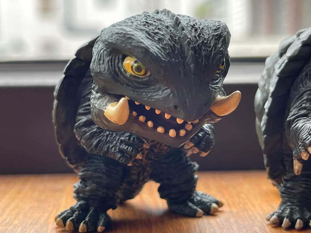EZHobi Eggmon Gamera Box of 18 including secret figures