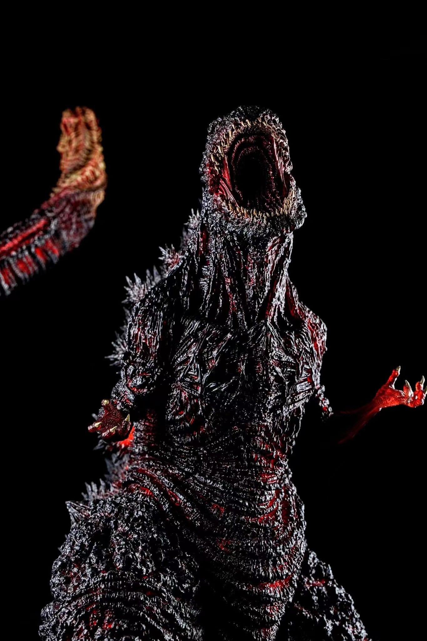 EZHobi Omega Beast Shin Godzilla Furious Red